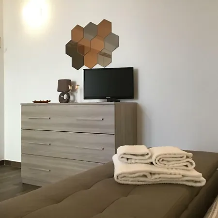 Goodstay New Apartment *